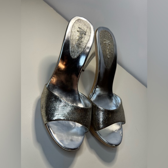 Marciano Silver Stiletto Heel with Wood Platform Textured Metallic Leather Mule - Picture 10 of 11